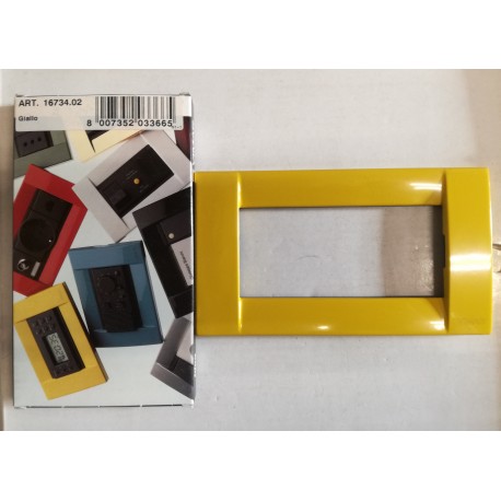Vimar - Placca gialla 16734.02