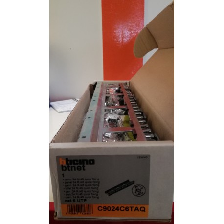 Bticino - Pannello 24 RJ45 quick fixing C9024C6TAQ