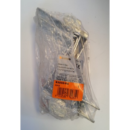 Bticino - Supporti canaline 93000/6C