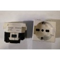 Bticino - Presa standard tedesco e bipasso 10/16A 250 V ac - A5440/16