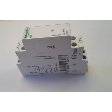 Schneider - Contattore 50...60Hz 230V