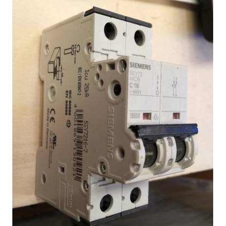 SIEMENS - INTERRUTTORE MAGNETOTERMICO 16A - 5SY7216-7