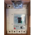 BTICINO - INTERRUTTORE SCATOLATO MEGATIKER ELETTRONICO 4P