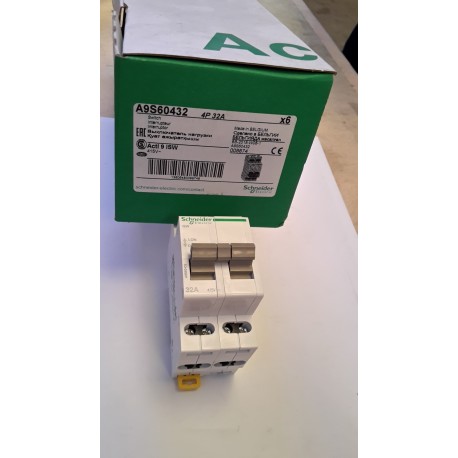 Schneider - Interruttore 4P 32A