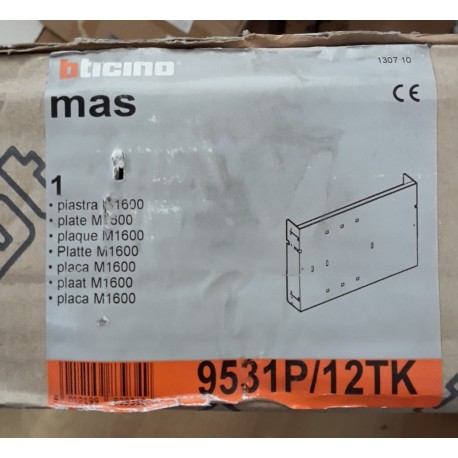BTICINO - PIASTRA DI FISSAGGIO PER M5 1600
